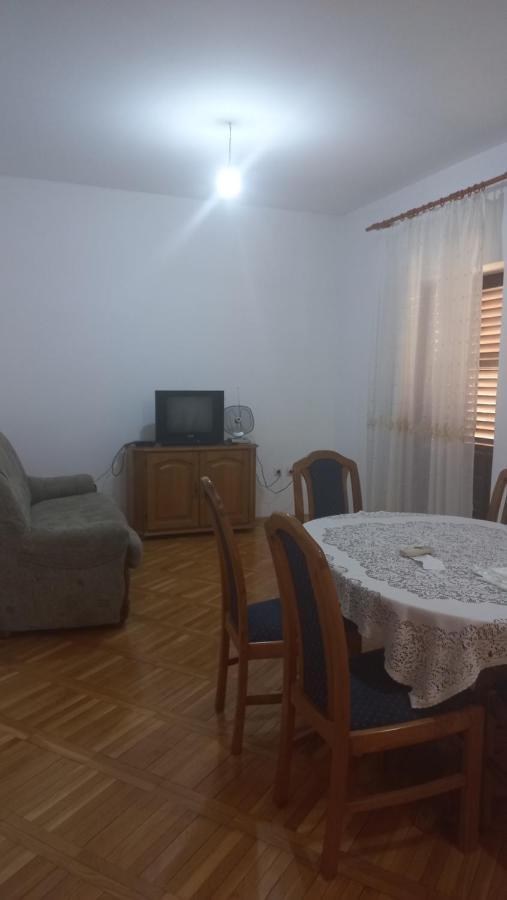 קוטור Apartments Vukasovic מראה חיצוני תמונה