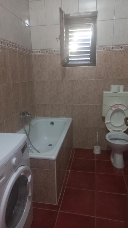 קוטור Apartments Vukasovic מראה חיצוני תמונה