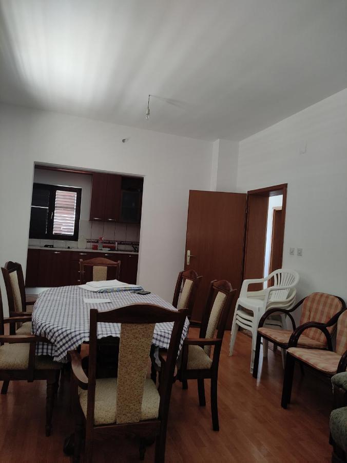 קוטור Apartments Vukasovic מראה חיצוני תמונה