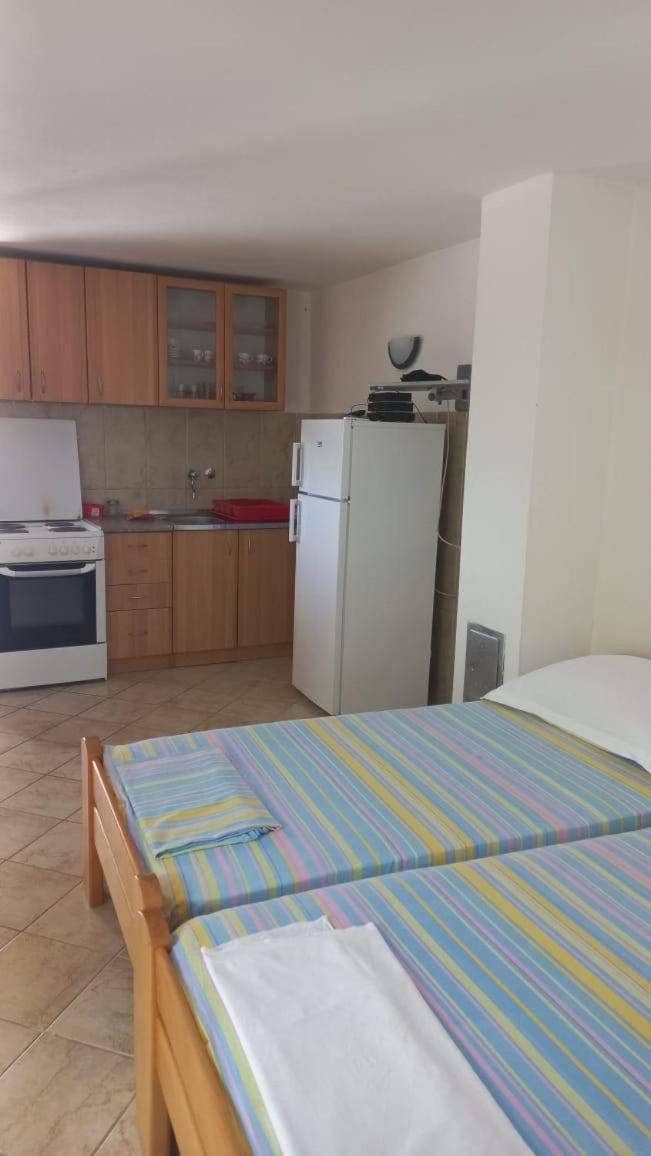 קוטור Apartments Vukasovic מראה חיצוני תמונה